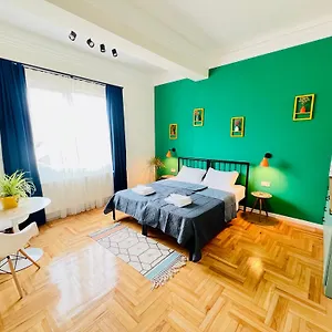 Apart Otel Pirosmani Boutique, Tiflis